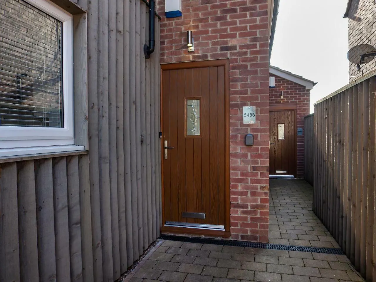 White House Apartments-Free Parking 1 Car Per Apartment York United Kingdom