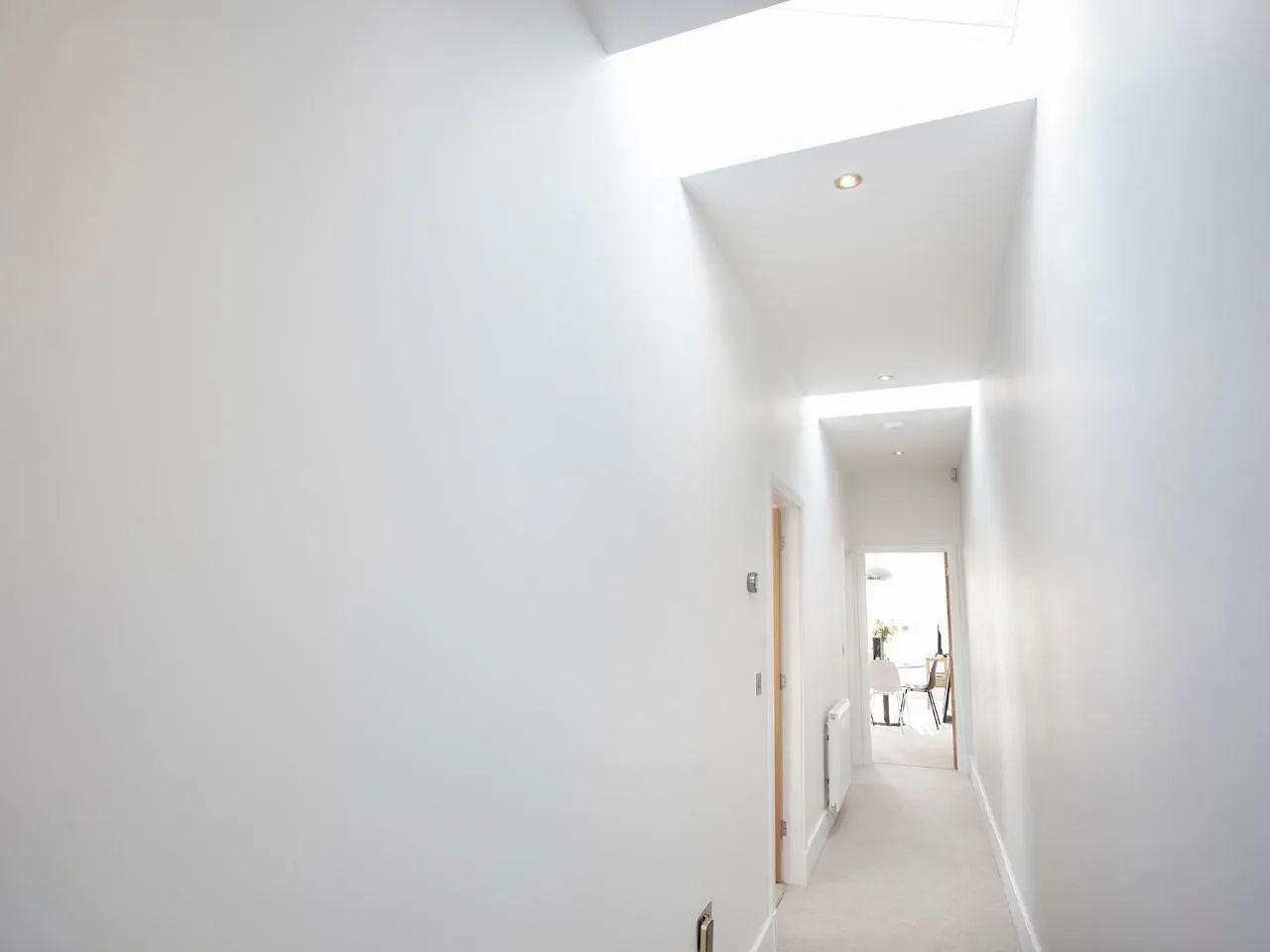 White House Apartments-Free Parking 1 Car Per Apartment York