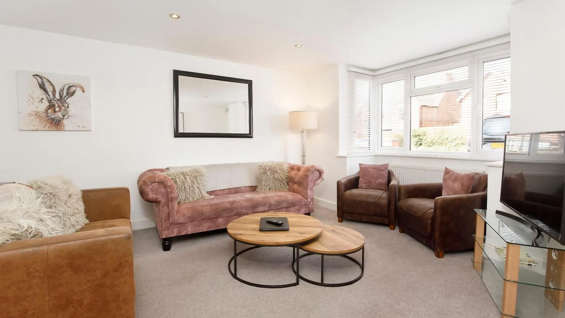 White House Apartments-Free Parking 1 Car Per Apartment York Storbritannien