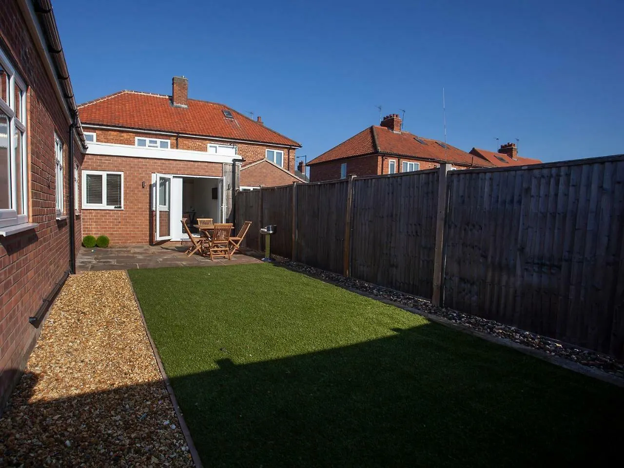 White House Apartments-Free Parking 1 Car Per Apartment York 0*,  Storbritannien